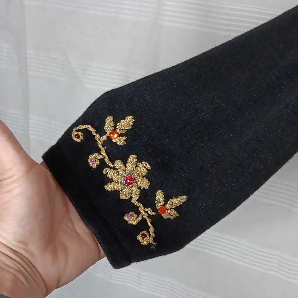 Arriviste Woman Black Cardigan Sweater w/ Shiny Gold Embroidery & Beads Size XXL